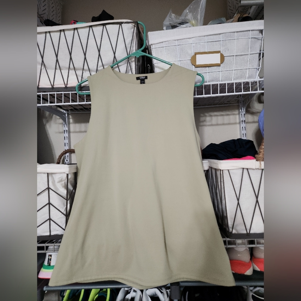 Body Contour Tank